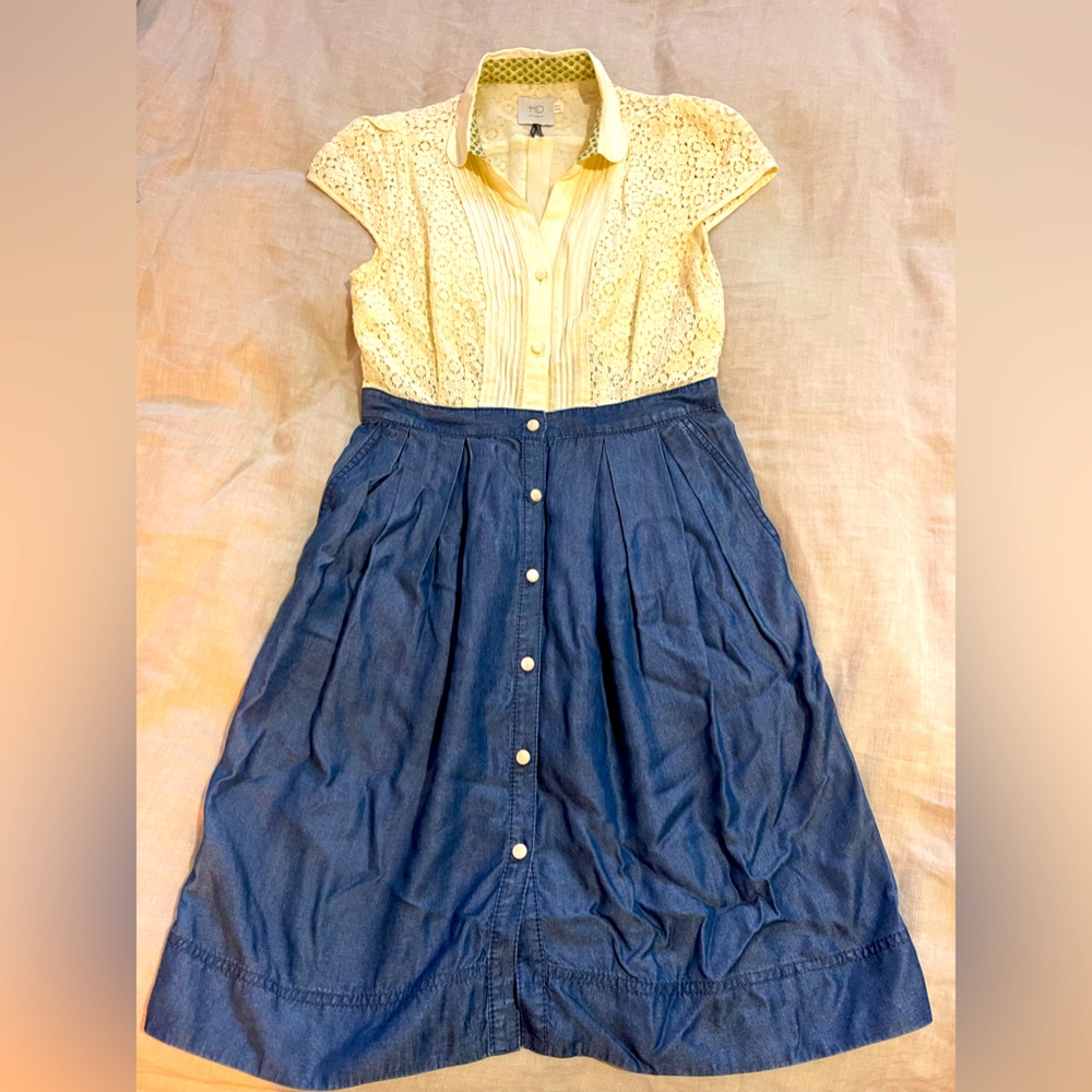 Beautiful HD dress from Anthropologie. Pockets! Size 4.